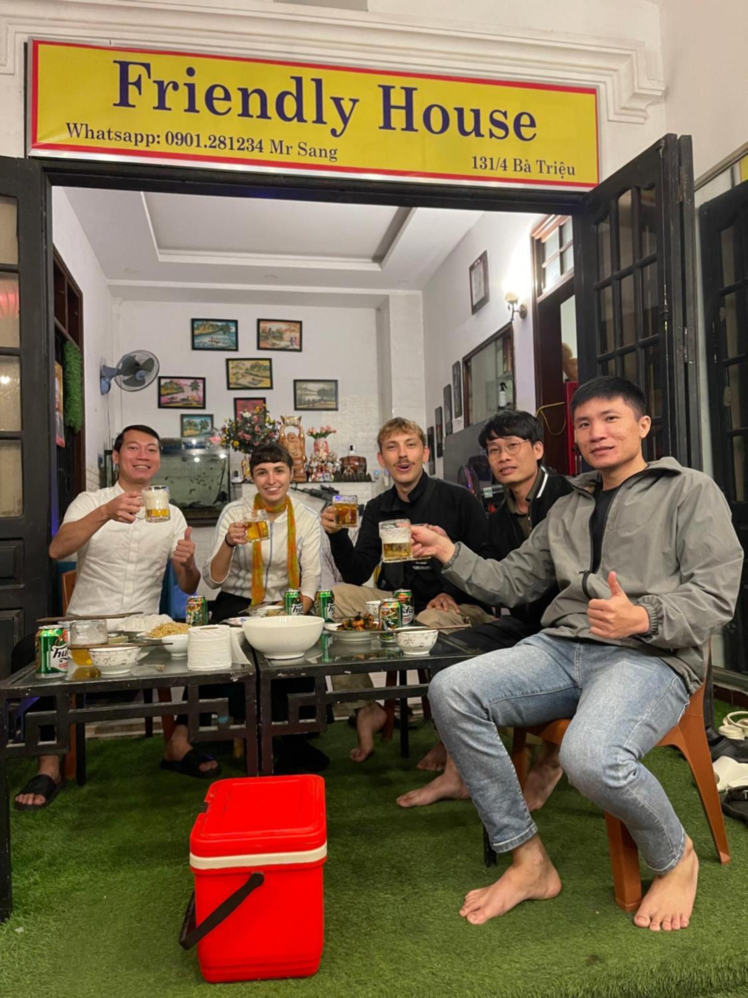 Friendly House Hostel Hue Exterior photo