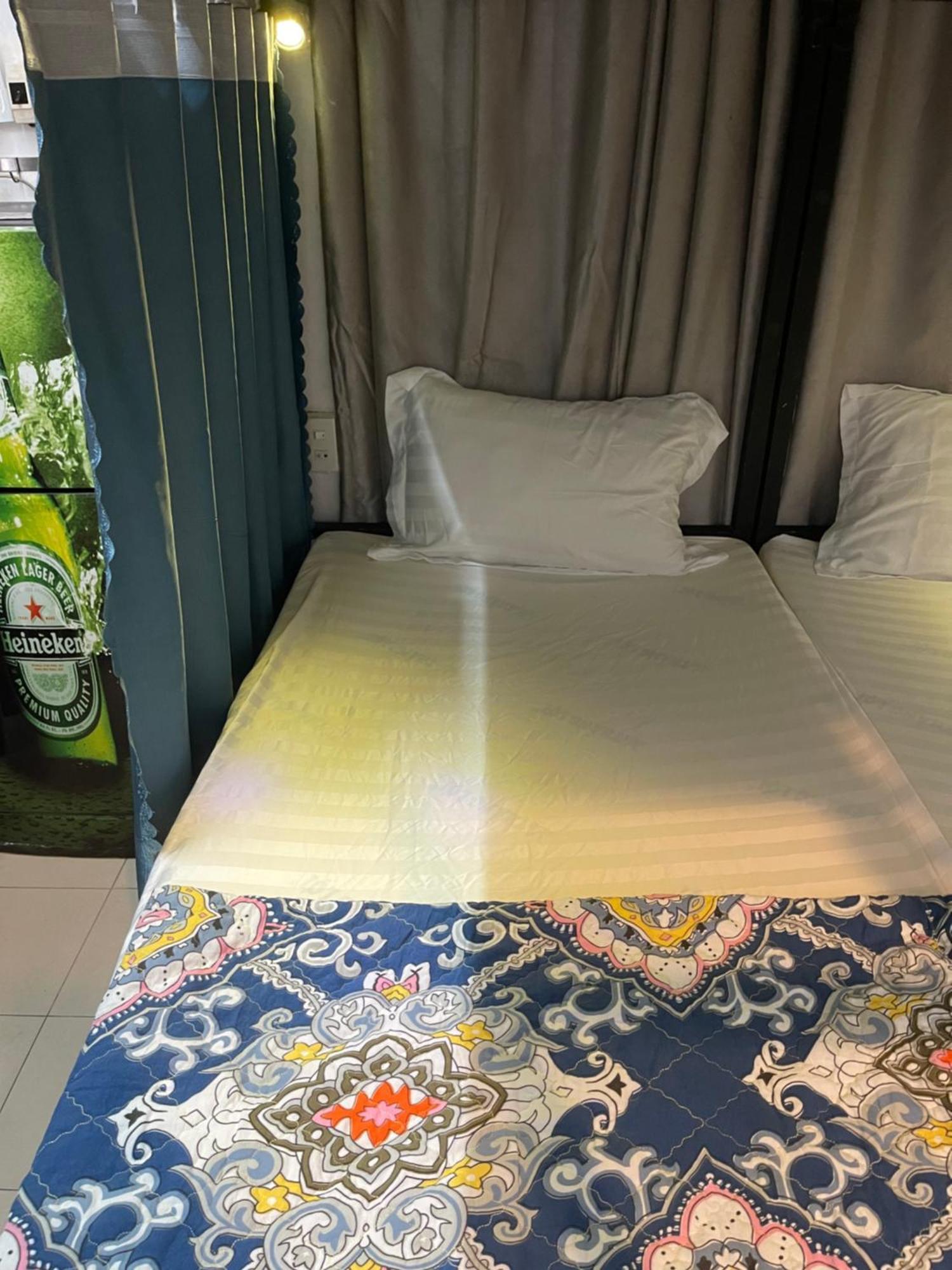 Friendly House Hostel Hue Exterior photo