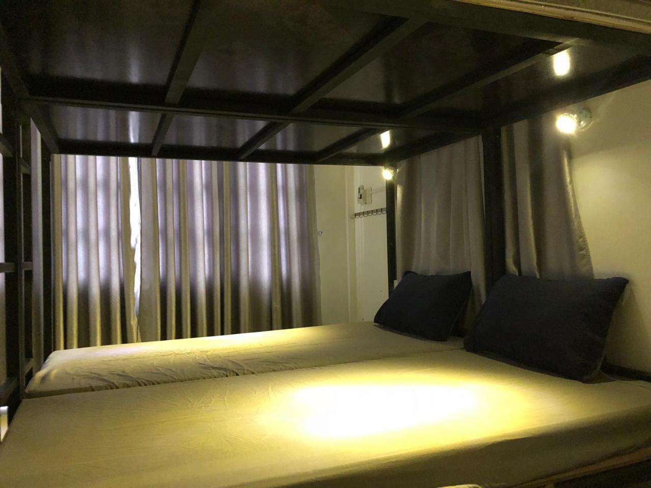 Friendly House Hostel Hue Exterior photo
