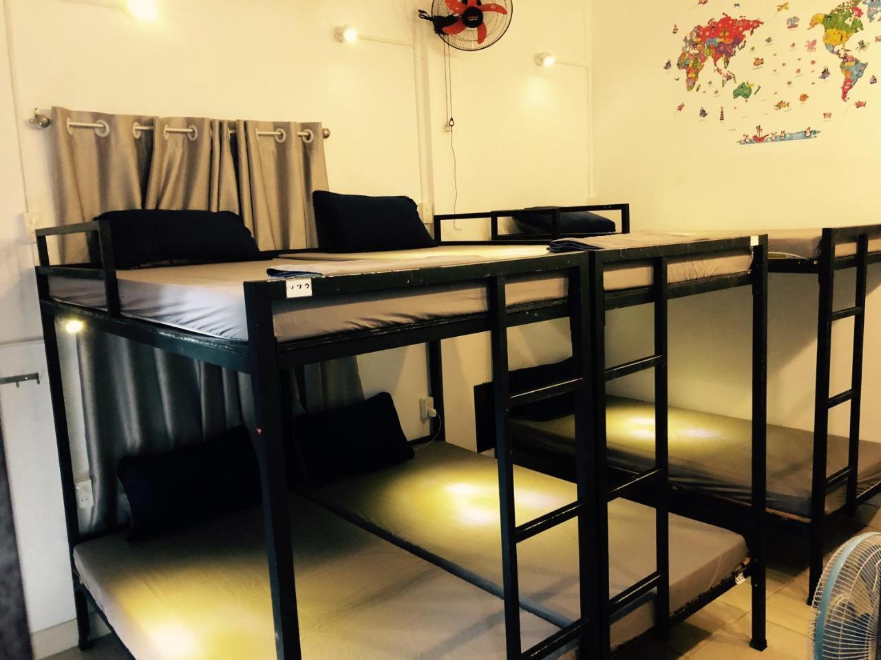 Friendly House Hostel Hue Exterior photo